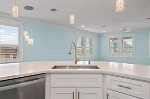 23401 4th Ave, Galveston, TX 77554 - Photo 6