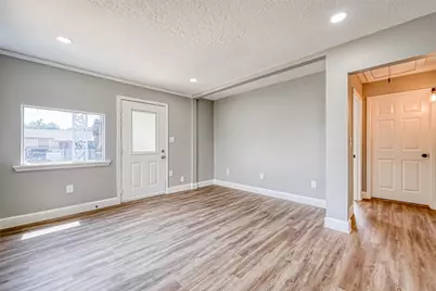 6715 Victoria Street, Houston, TX 77020 - Photo 8