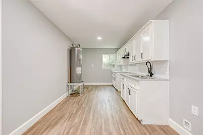 6715 Victoria Street, Houston, TX 77020 - Photo 34