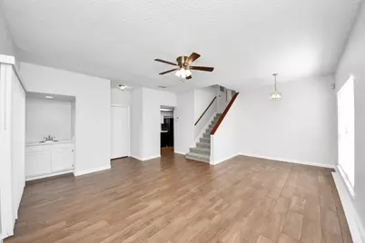 3750 Tanglewilde Street #A7, Houston, TX 77063 - Photo 10