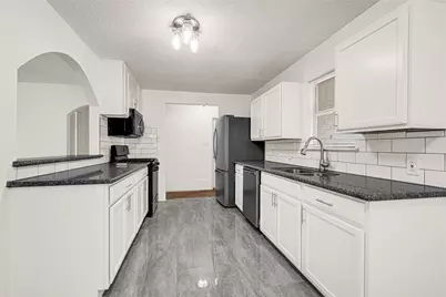 506 Edgebrook Drive, Houston, TX 77034 - Photo 8