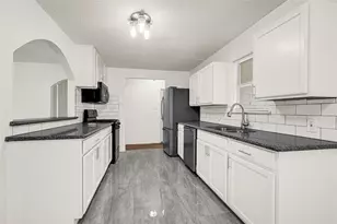 506 Edgebrook Dr, Houston, TX 77034 - Photo 8