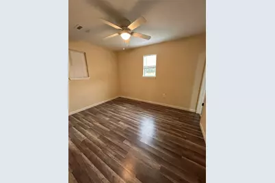 6807 Foster Street #B, Houston, TX 77021 - Photo 2