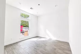 8767 Lauren Ln, Waller, TX 77484 - Photo 18