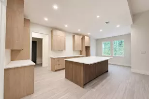 8767 Lauren Ln, Waller, TX 77484 - Photo 8