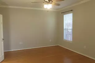 1504 N Marsala Dr, Pearland, TX 77581 - Photo 12