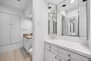 2003 Briarmead Dr, Houston, TX 77057 - Photo 20