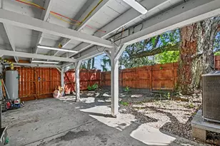 1128 Broadway St, Galveston, TX 77550 - Photo 34