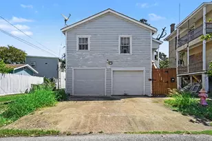 1128 Broadway St, Galveston, TX 77550 - Photo 24