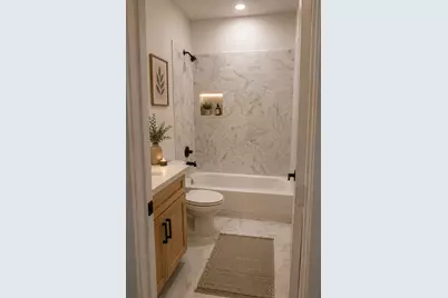 8805 Parkway Drive, Houston, TX 77088 - Photo 4