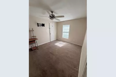 511 W Orange Street, Angleton, TX 77515 - Photo 14