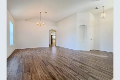 18126 Emerybrook Court, Richmond, TX 77407 - Photo 6