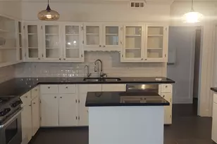 4629 Cedar Oaks Ln, Bellaire, TX 77401 - Photo 16