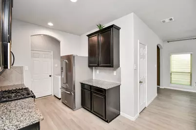 13426 Merryville Harrogate Lane, Houston, TX 77048 - Photo 12