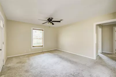 212 Winding Way Street, Lake Jackson, TX 77566 - Photo 6