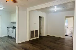 7328 Bauman Rd, Houston, TX 77022 - Photo 6