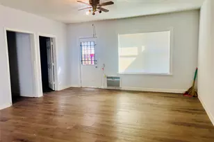 7328 Bauman Rd, Houston, TX 77022 - Photo 14