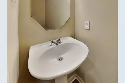 11911 Lakewood Hills Drive, Tomball, TX 77377 - Photo 6