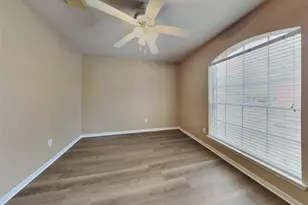 11911 Lakewood Hills Dr, Tomball, TX 77377 - Photo 14