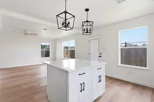 915 Redcrest Springs Ct, Houston, TX 77073 - Photo 6
