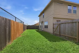 915 Redcrest Springs Ct, Houston, TX 77073 - Photo 20