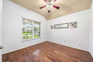 1806 Oak View Ln, Pearland, TX 77581 - Photo 4