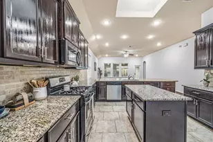1806 Oak View Ln, Pearland, TX 77581 - Photo 10