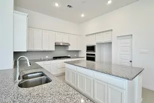 23719 Sweeny Vly Dr, Richmond, TX 77469 - Photo 6