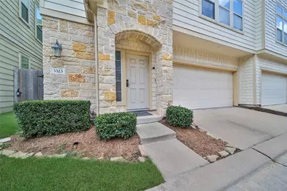 3323 Masters Point Drive, Houston, TX 77091 - Photo 2