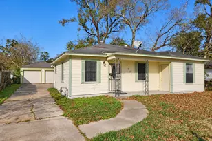 7937 Oak Knoll Ln, Houston, TX 77028 - Photo 14