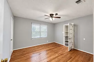 7937 Oak Knoll Ln, Houston, TX 77028 - Photo 6