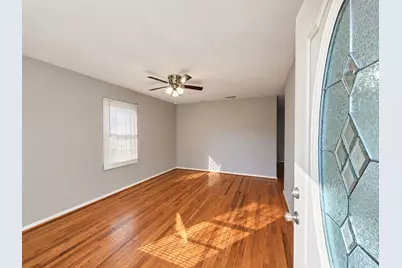 7937 Oak Knoll Lane, Houston, TX 77028 - Photo 1