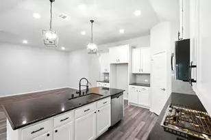 19218 Jenny Creek Ct, Tomball, TX 77377 - Photo 14
