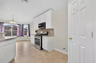 9406 Fawn Park Ct, Humble, TX 77396 - Photo 12