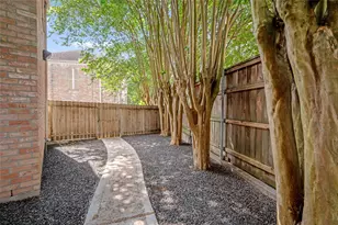7493 Brompton St, Houston, TX 77025 - Photo 2