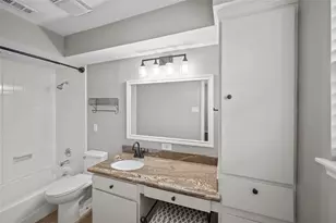 7493 Brompton St, Houston, TX 77025 - Photo 30