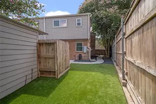 7493 Brompton St, Houston, TX 77025 - Photo 36
