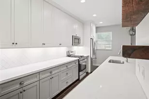 7493 Brompton St, Houston, TX 77025 - Photo 10