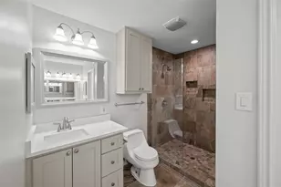 7493 Brompton St, Houston, TX 77025 - Photo 22