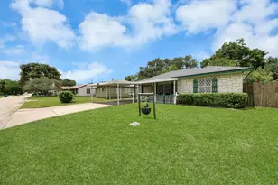3209 Hays St, Pasadena, TX 77503 - Photo 8