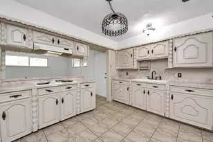 3209 Hays St, Pasadena, TX 77503 - Photo 14