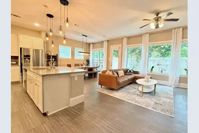 8809 Ashbloom Lane, Houston, TX 77080 - Photo 8