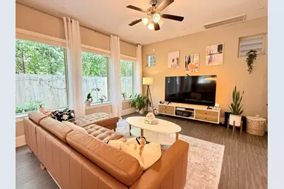 8809 Ashbloom Lane, Houston, TX 77080 - Photo 6