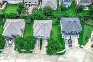 349 Brandy Ridge Ln, League City, TX 77539 - Photo 36