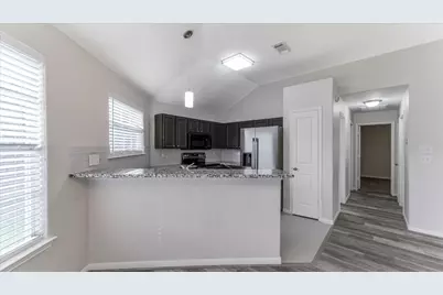 16895 Bob White, Conroe, TX 77385 - Photo 4