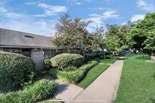 12934 Greenway Chase Ct, Houston, TX 77072 - Photo 1