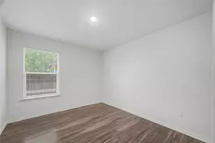 5409 Nielan St, Houston, TX 77028 - Photo 20