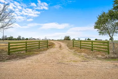 524 Hackemack Rd, Round Top, TX 78954 - Photo 16