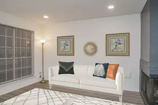 2810 Grants Lake Blvd, Sugar Land, TX 77479 - Photo 2