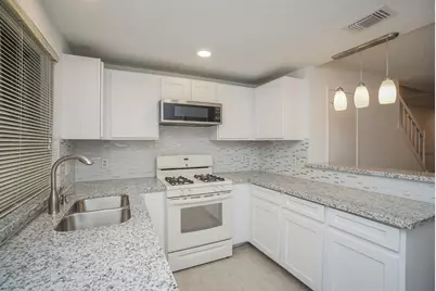 2810 Grants Lake Boulevard #903, Sugar Land, TX 77479 - Photo 20